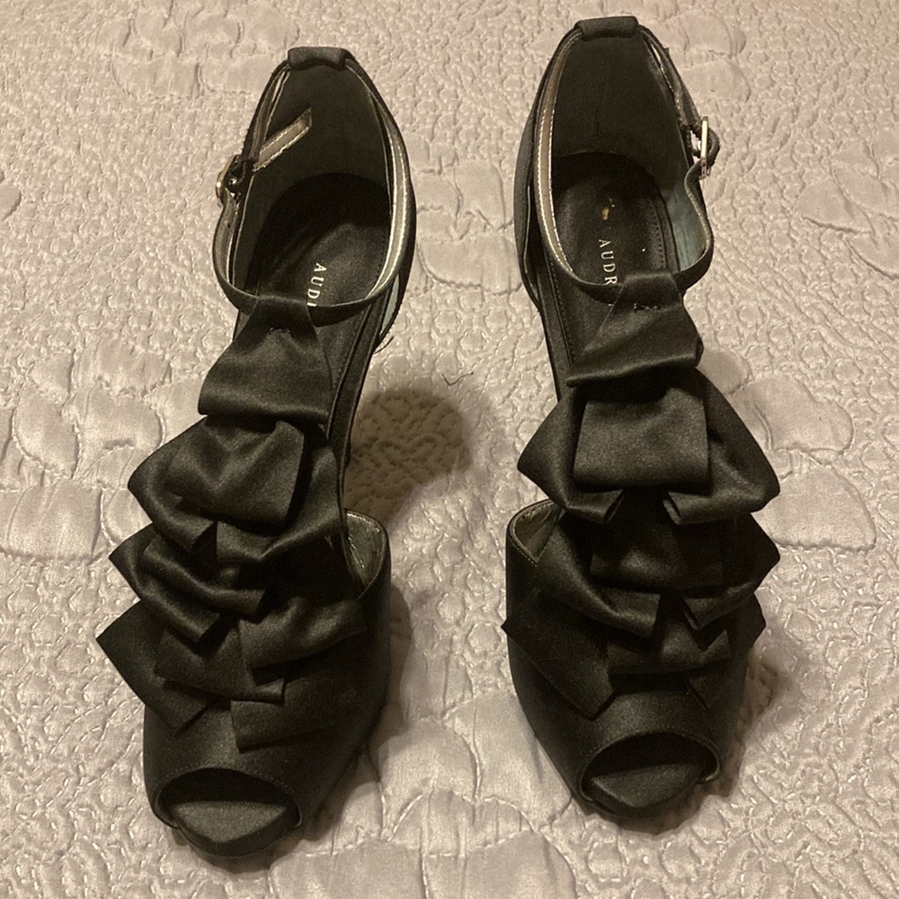 Audrey Brooke Black Tuxedo Ruffle Heels